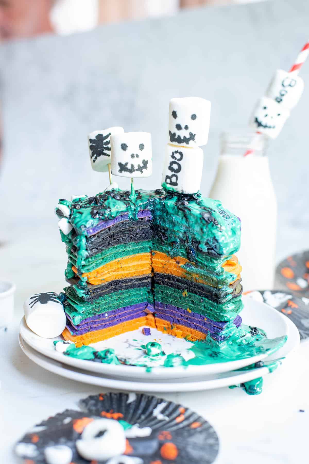 煎饼叠加，展示五颜六色的煎饼。