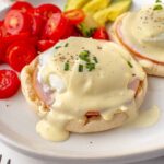 Huevos Benedictinos Fáciles con Salsa Holandesa de Licuadora